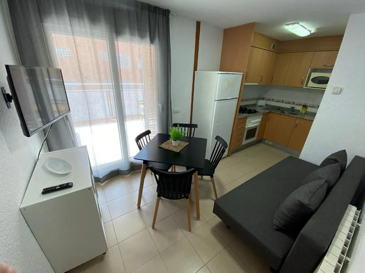 Apartamentos Ar Isern Бланес Апартаменты