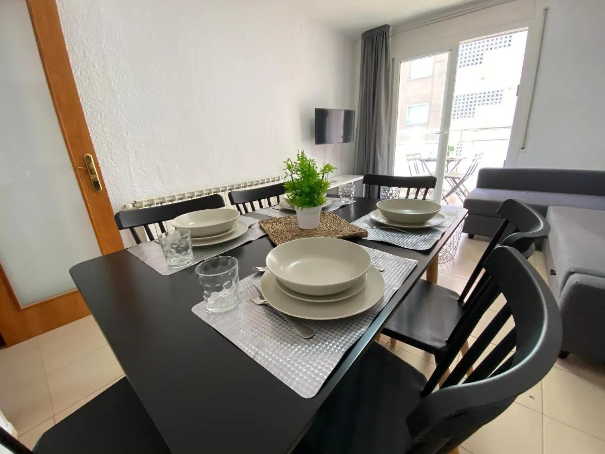 Apartamentos Ar Isern Бланес