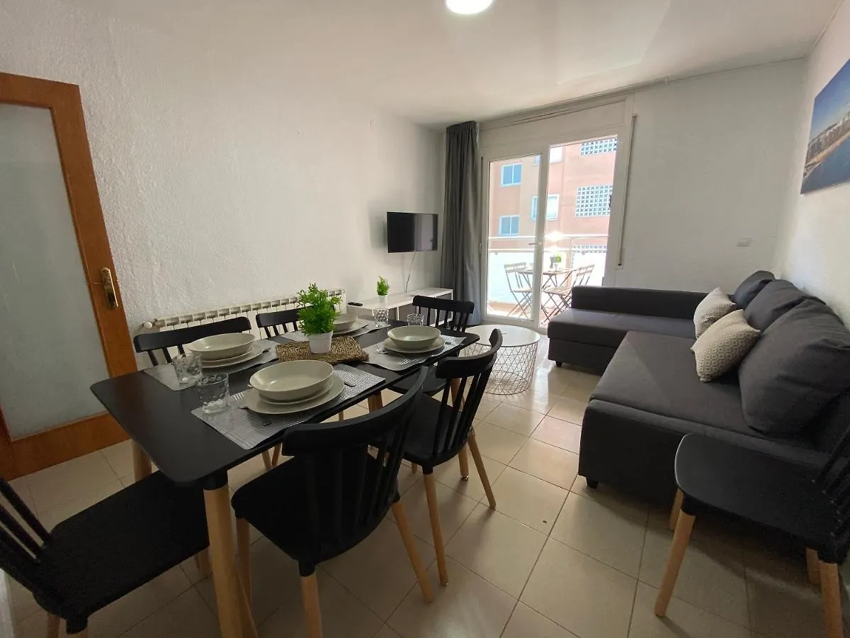 Apartamentos Ar Isern Бланес