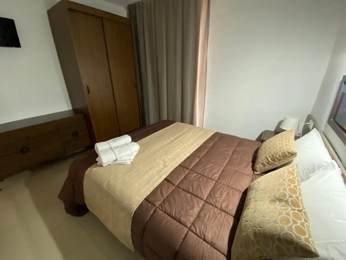 Apartamentos Ar Isern Бланес Апартаменты