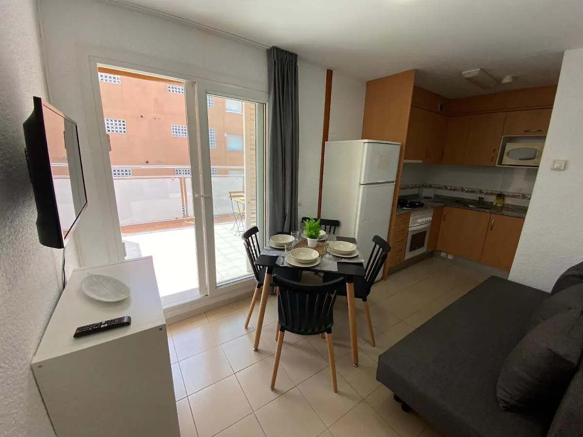 Apartamentos Ar Isern Бланес Испания