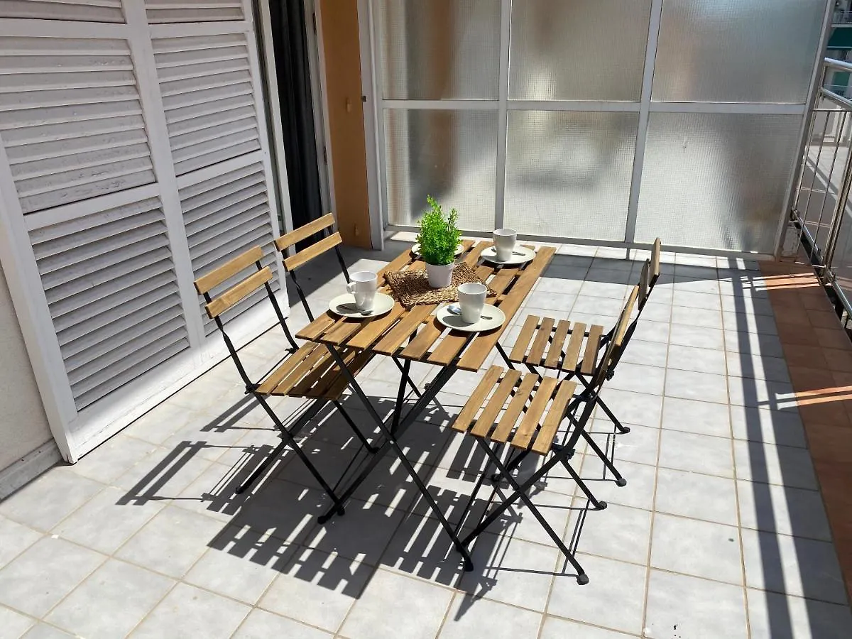 Apartamentos Ar Isern Бланес