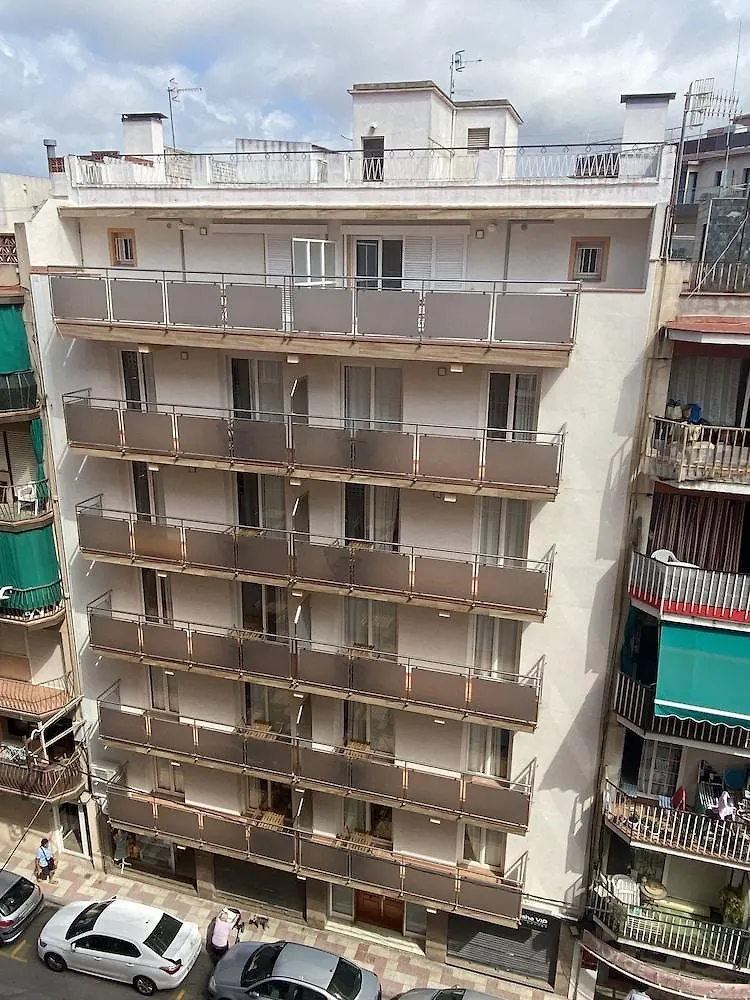Apartamentos Ar Isern Бланес Апартаменты